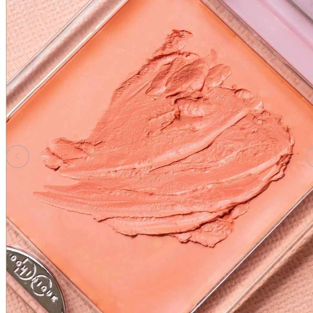 Dominique Cosmetics Silk Tone Cream Blush in Warm Peach with hyaluronic acid new